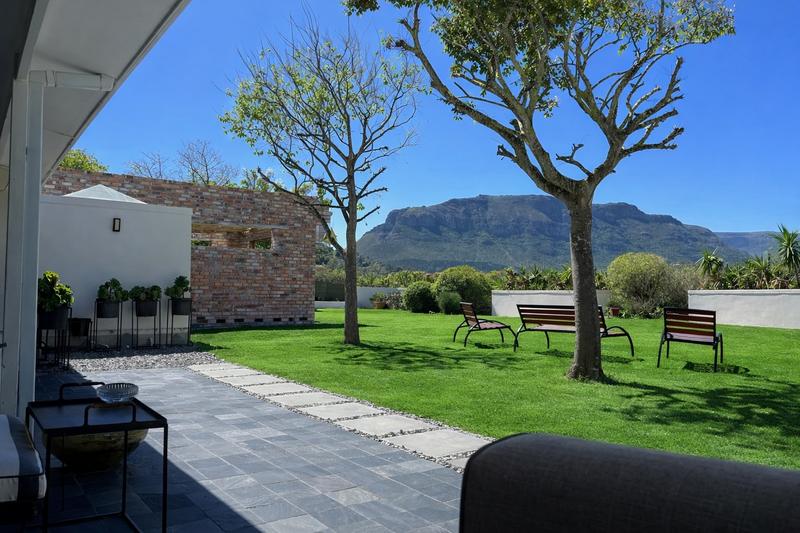 4 Bedroom Property for Sale in Northshore Western Cape